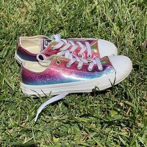 Girls glitter converse